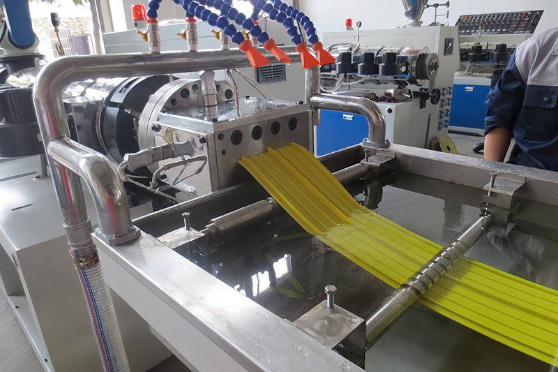Vilken kraftkylare matchar 150KG-extrudern?